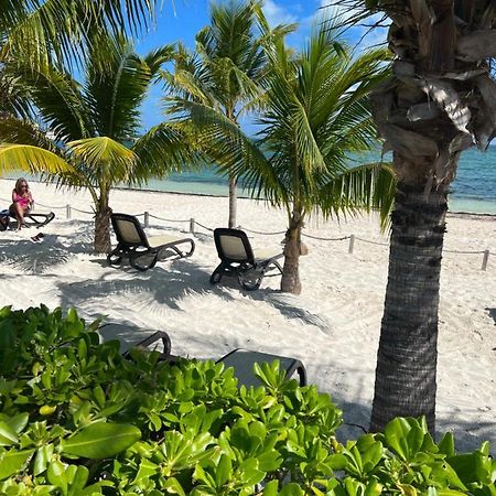 Beachfront Loft Amara Cancun Apartment Exterior photo