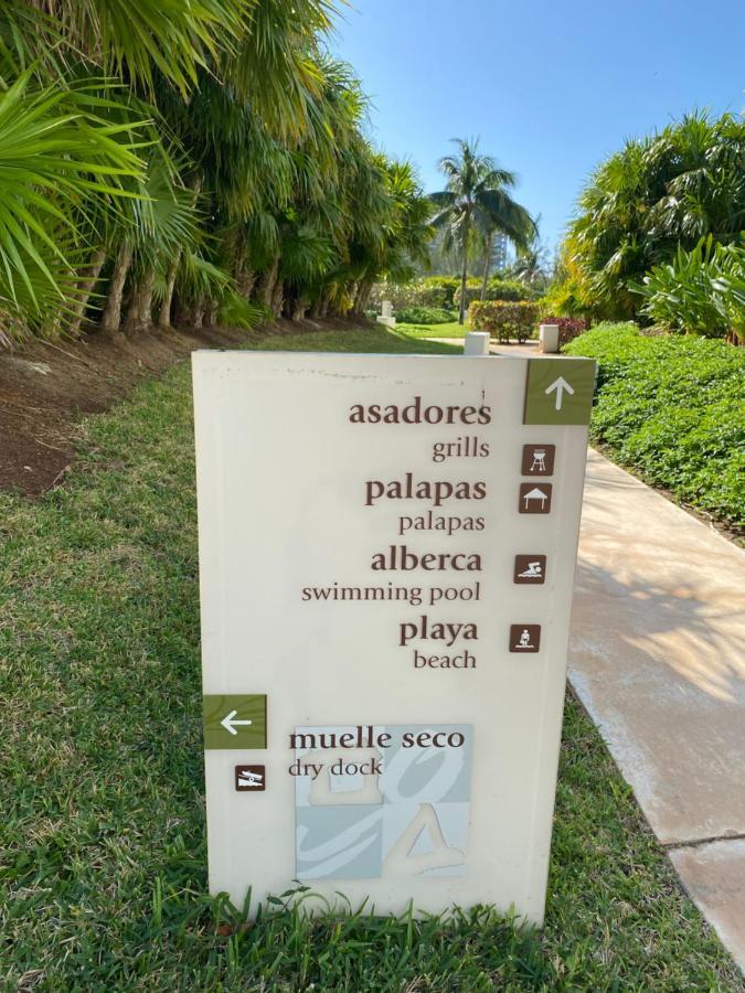 Beachfront Loft Amara Cancun Apartment Exterior photo