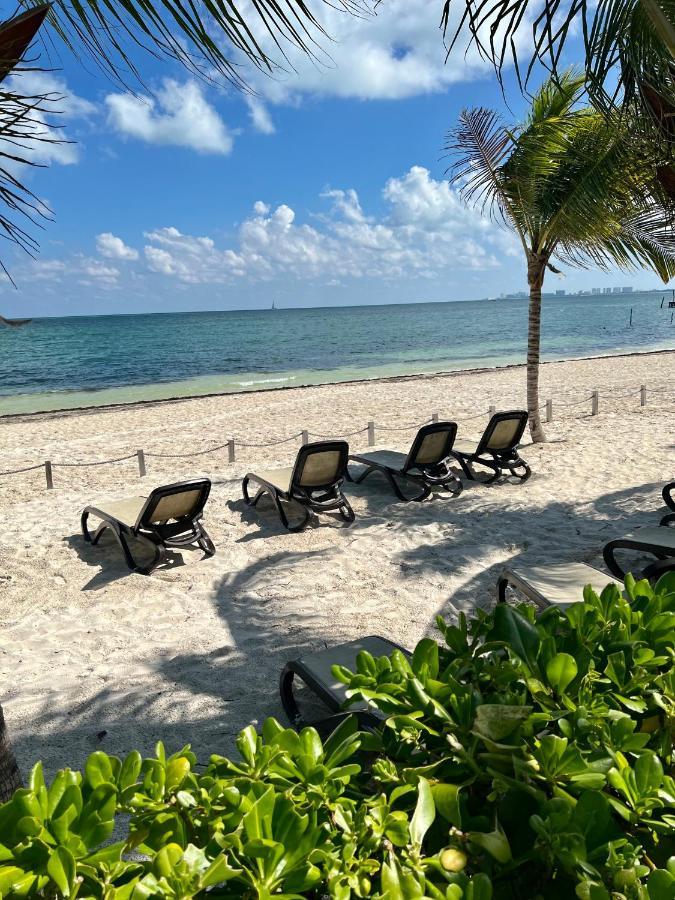Beachfront Loft Amara Cancun Apartment Exterior photo